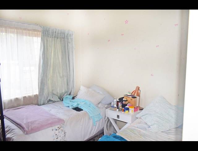 BEDROOM APARTMENT FOR SALE IN GRESSWOLD